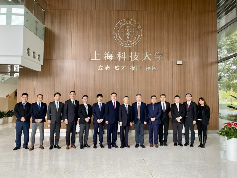 President of Japan’s NEDO visits ShanghaiTech University