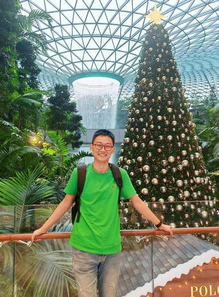 Youth Exemplar | National Scholarship recipient Xu Zhengde—staying young with aspiration, advancing boldly with pride