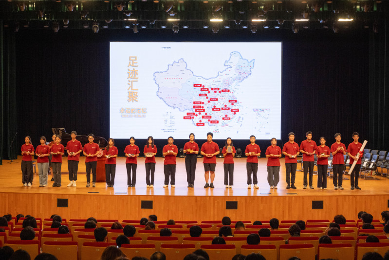 十九件信物点亮新长征之路 ——上海科技大学举行纪念中国工农红军长征胜利90周年主题巡礼活动