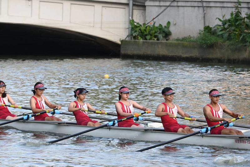 ShanghaiTech team wins Gold Medals in the 2024 Head of Shanghai River Regatta