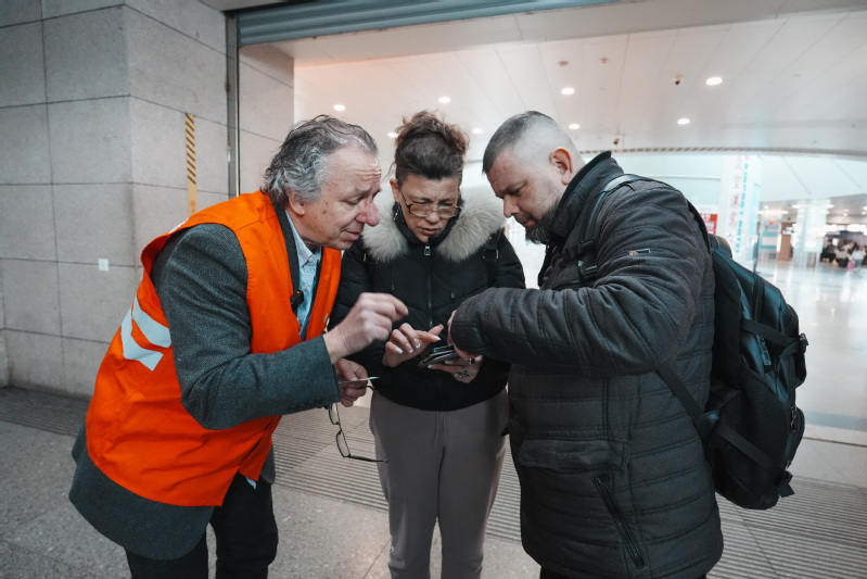 以志愿之名 铸师者担当 | 上海科技大学外籍教授Ray的公益故事
