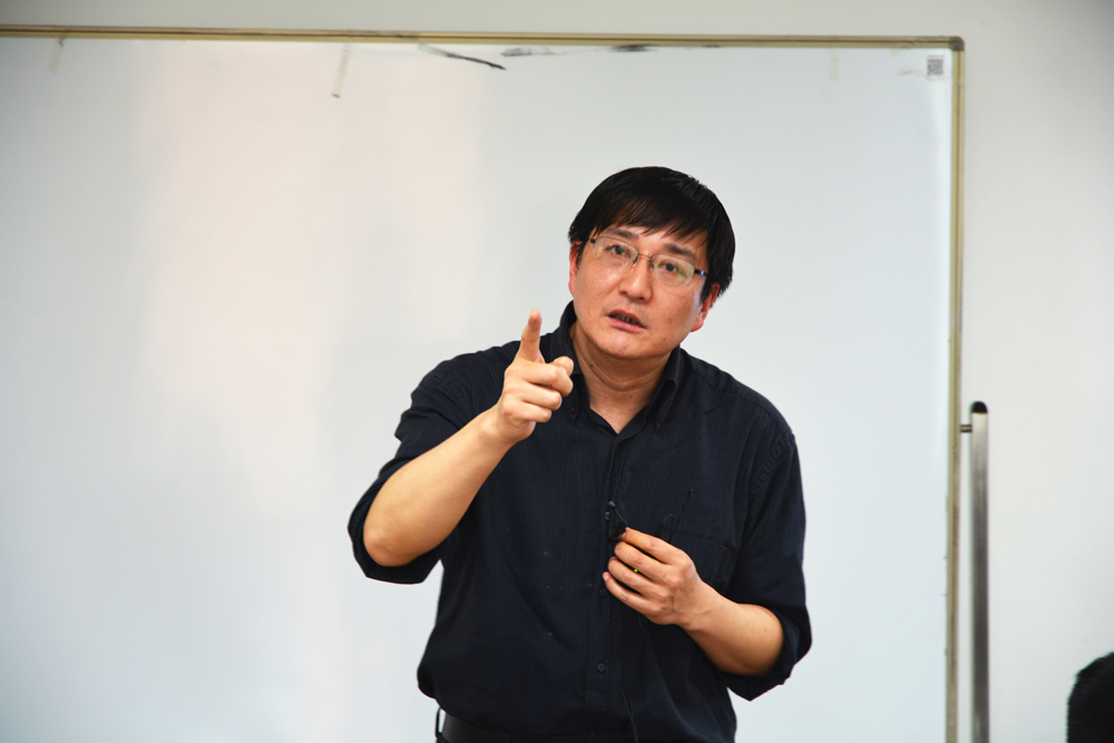 书院“信仰的力量”讲座暨学校“两学一做”系列党课之：大国治理与中国道路的规范性力量